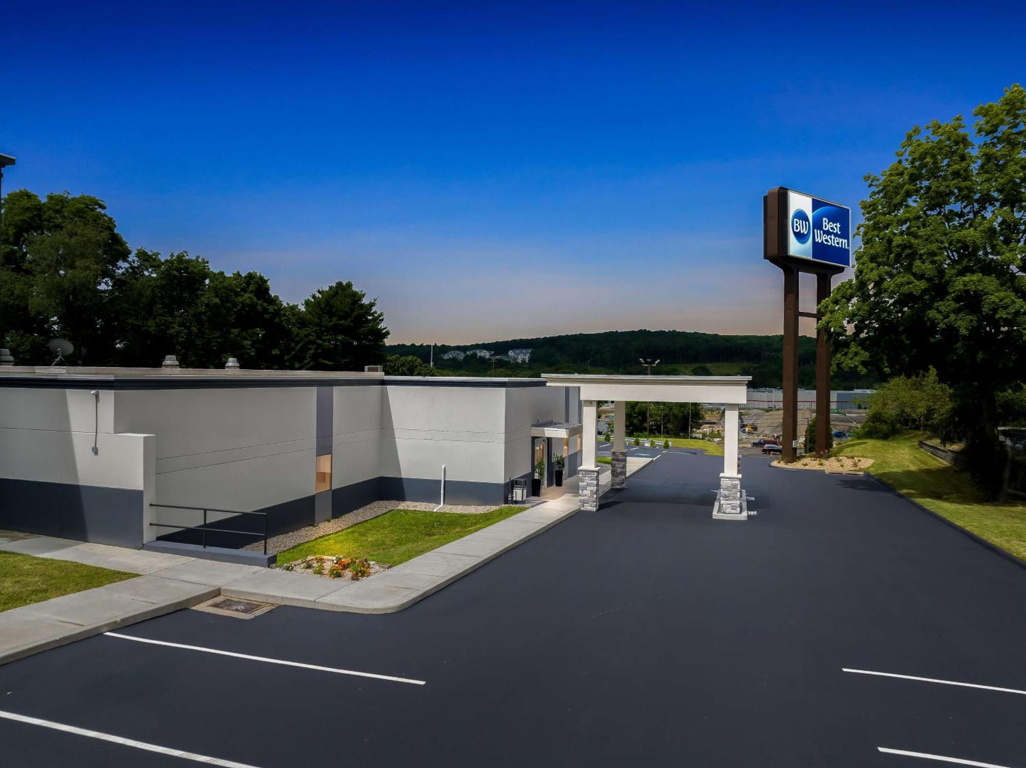 Best Western Niantic - New London, Mystic Area Bagian luar foto