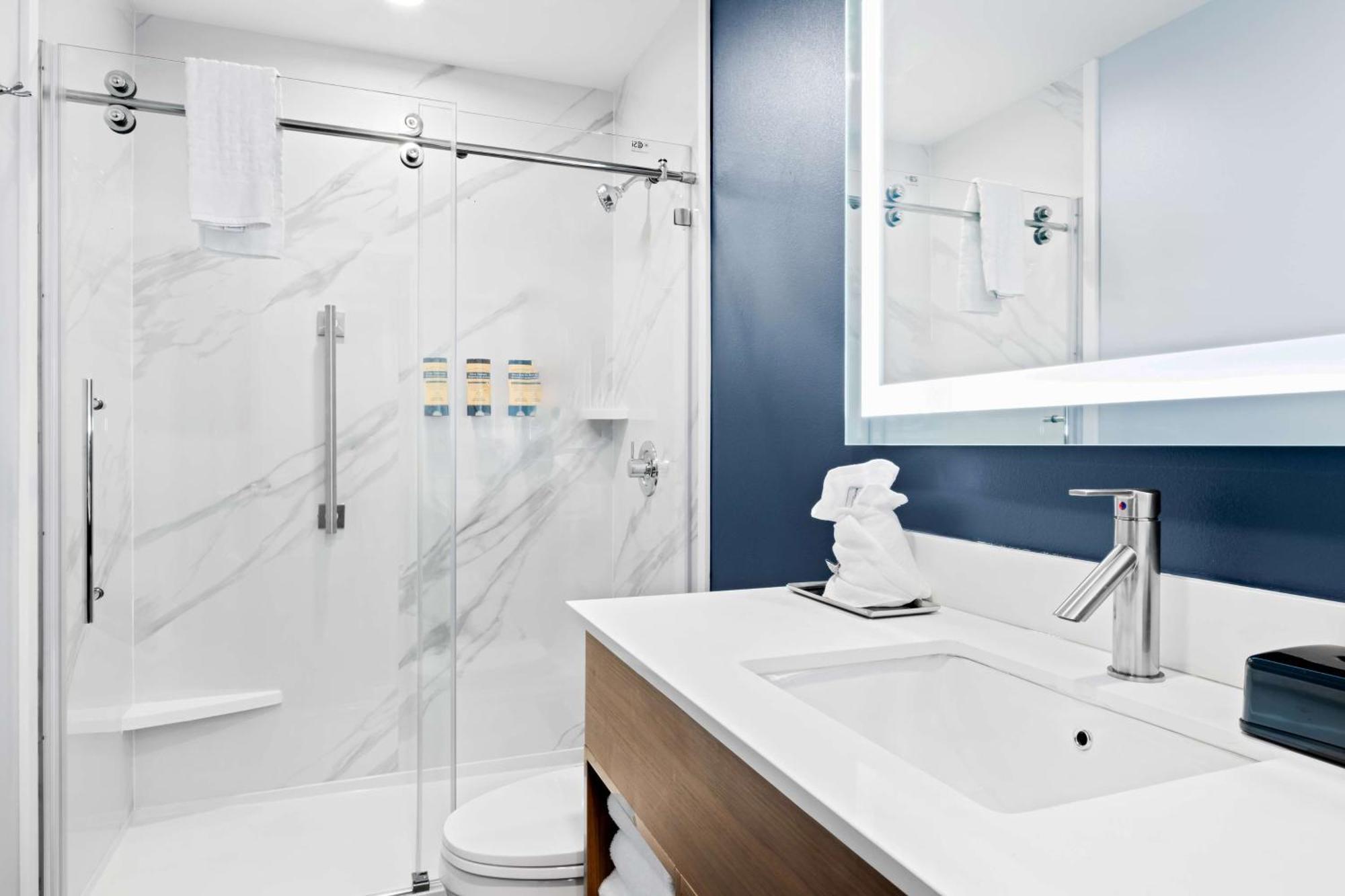 Best Western Niantic - New London, Mystic Area Bagian luar foto