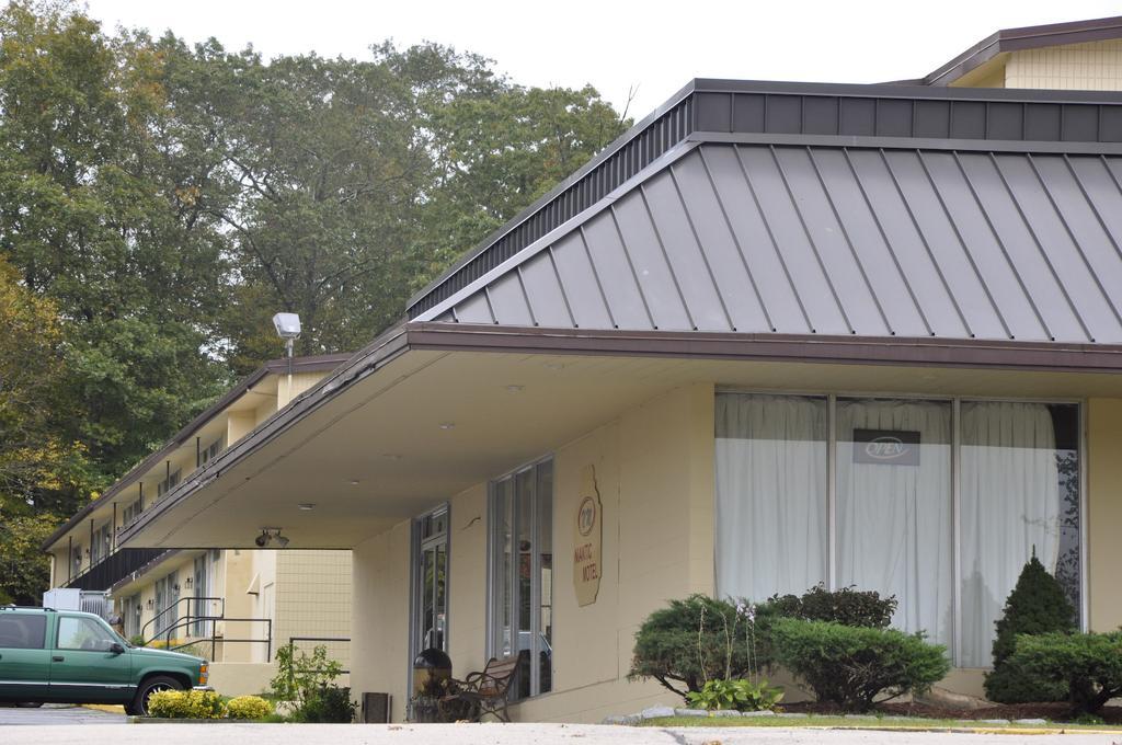Best Western Niantic - New London, Mystic Area Bagian luar foto